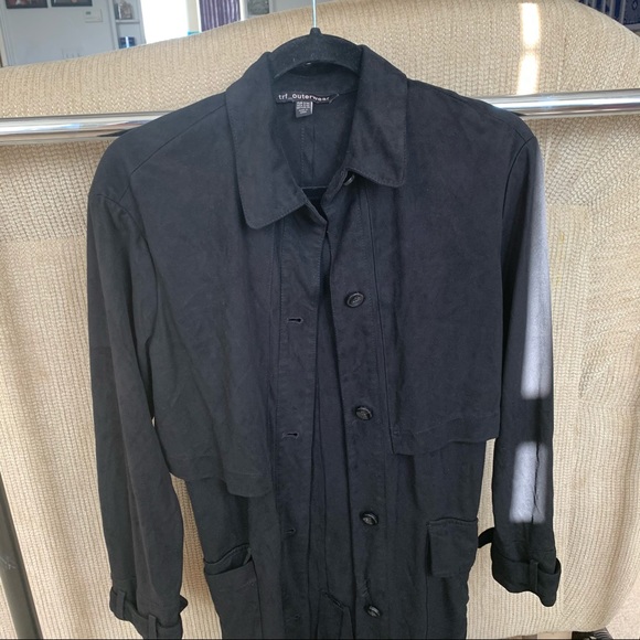 Black trench coat - Picture 1 of 4